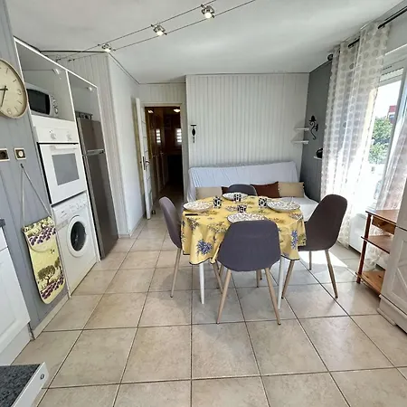 Appt T2 - 4 Couchages Cap D'agde Ct300-145 Apartment