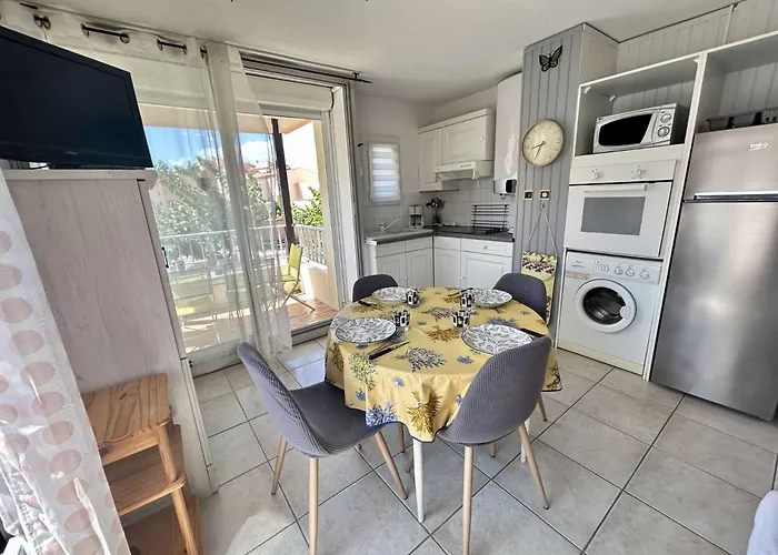 Appt T2 - 4 Couchages Cap D'agde Ct300-145